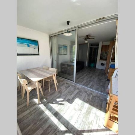 Spacieux Studio Sur Le Port De Hyères Buitenkant foto